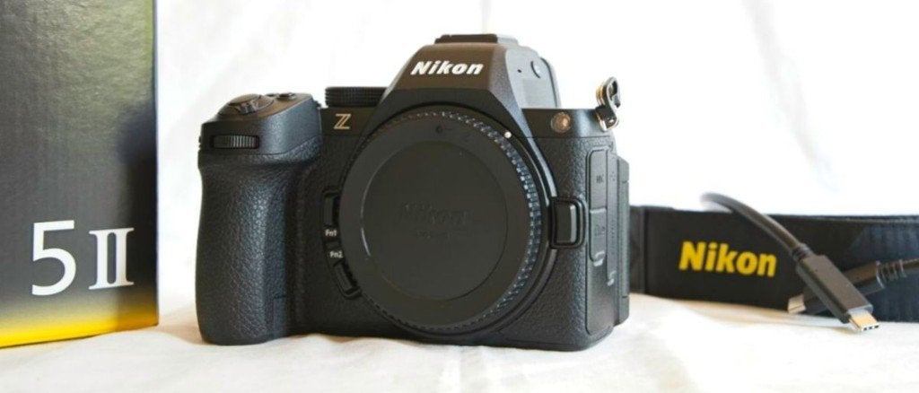 Nikon Z5II als nieuw, 2.400 kliks, garantie, met 40mm f2 SE, TV, Hi-fi & Vidéo, Appareils photo numériques, Enlèvement ou Envoi
