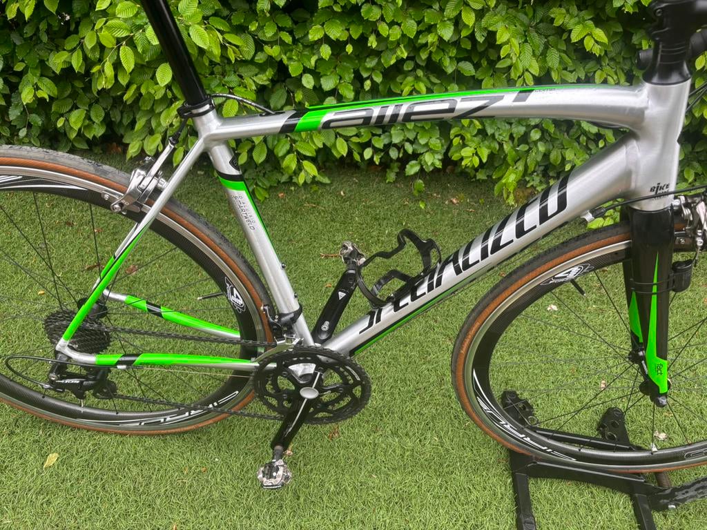 Racefiets Specialized Allee Alu mt carbon wielen Frmt 54-56, Fietsen en Brommers, Ophalen, Zo goed als nieuw, Carbon