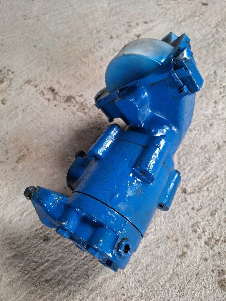 Pompe hydraulique Ford 3000, Enlèvement, Utilisé