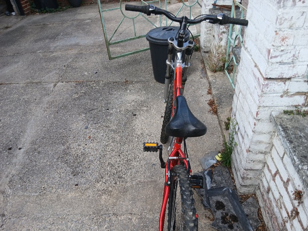 Velo a suspension reglable, Vélos & Vélomoteurs, Frein sur jante, Moins de 10 vitesses, Enlèvement, Suspension