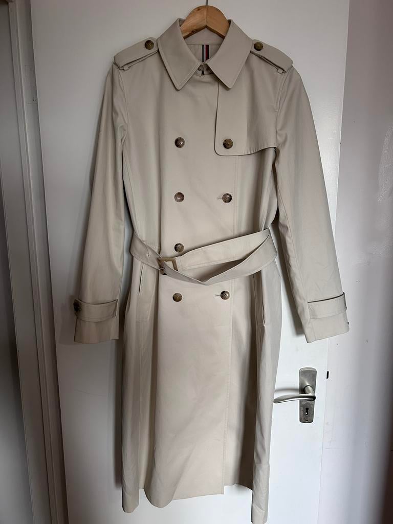 Trench Tommy Hilfiger neuf avec étiquette et emballage, Ophalen, Nieuw, Maat 36 (S), Beige