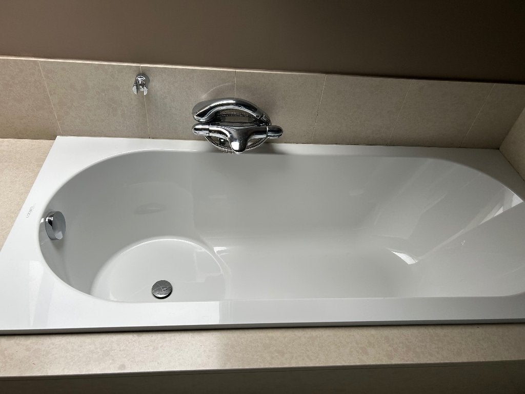 Ligbad met mengkraan, Doe-het-zelf en Bouw, Sanitair, Ophalen, Gebruikt, Chroom, Bad