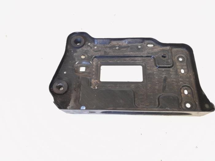 Boîtier de batterie d'un Mercedes B-Klasse, 3 mois de garantie, Utilisé, -, -