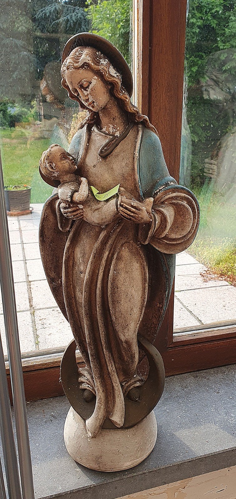 Moeder Maria beeld, Ophalen
