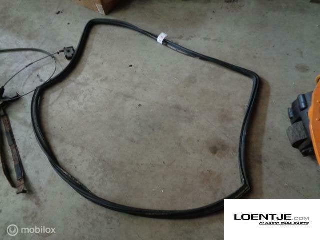 Voorruitrubber BMW e28 518 520 525 528 etc, Auto-onderdelen, Gebruikt, Ophalen of Verzenden, BMW, BMW