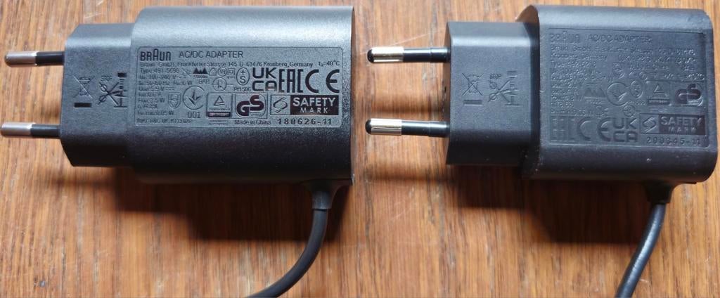 BRAUN AC/DC ADAPTER Type 491 - 5698 492 - 5218, Elektronische apparatuur, Onderdelen en Toebehoren, Ophalen, Gebruikt