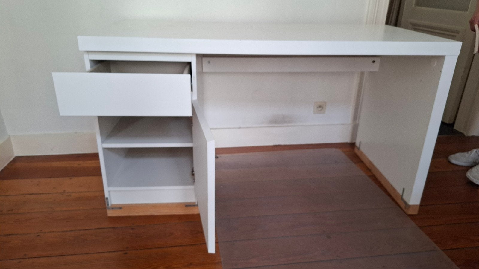 wit bureau gratis, Huis en Inrichting, Bureaus, Ophalen, 160 cm, 70 cm, Wit