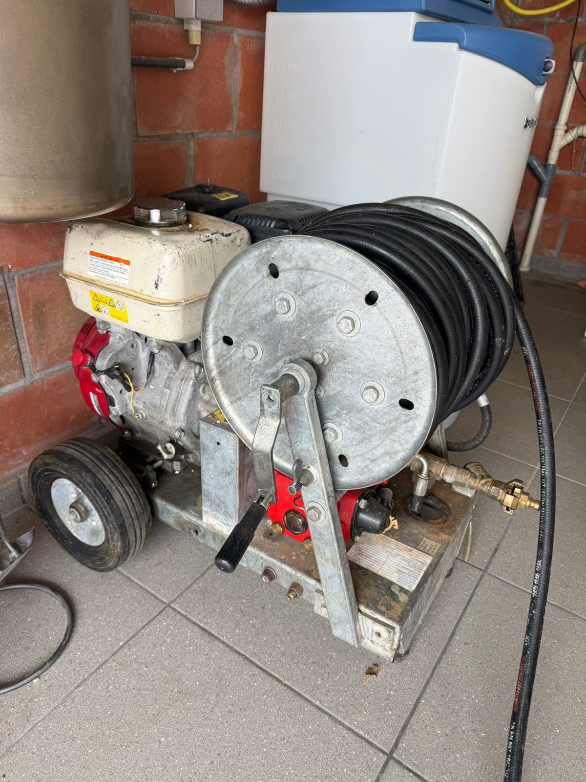 Rioned HD-30, Ophalen of Verzenden, Gebruikt, Benzine, Met regelbare waterdruk