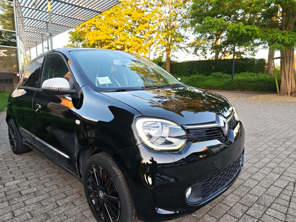 Renault Twingo Urban Night 

Speciale editie 

Jaar 2022, Auto's, Renault, Twingo, Euro 6, Automatische klimaatregeling, Leder