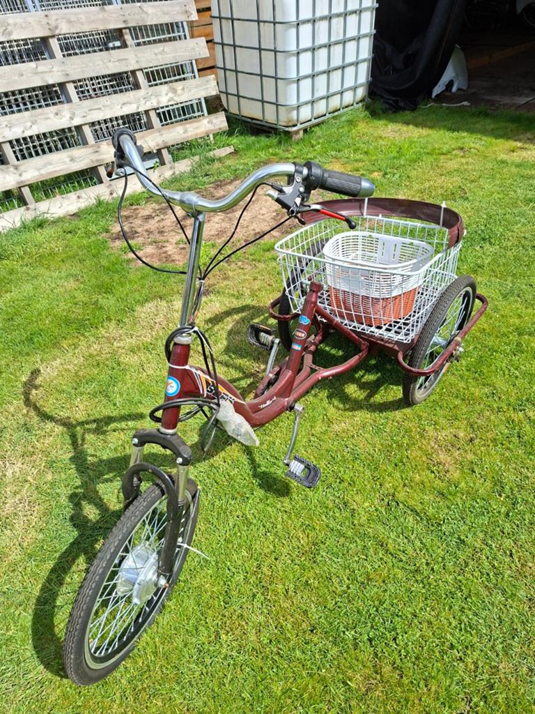 Driewieler nieuw. Voor onderdelen of opmaak, Ophalen