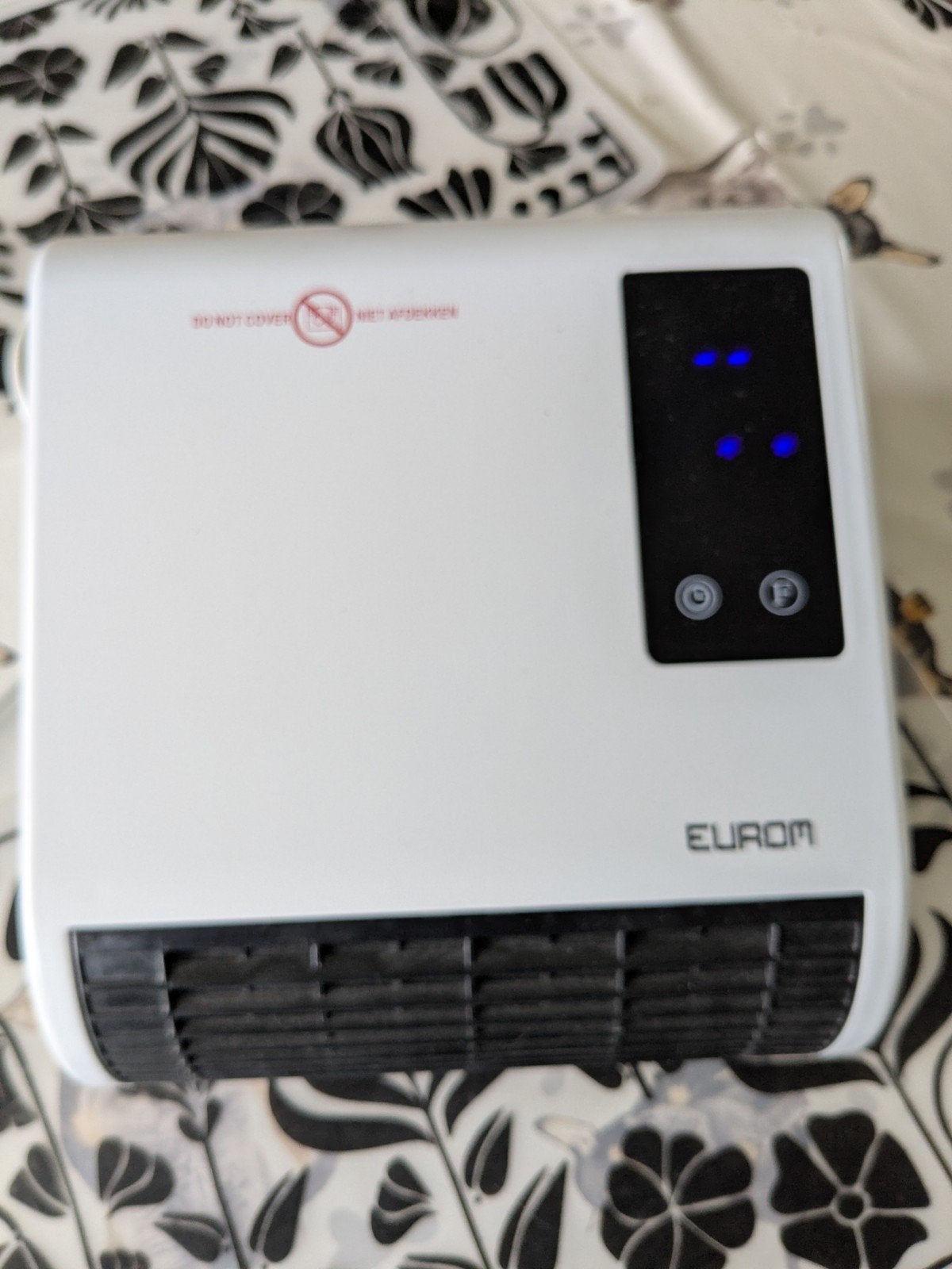 De hangende Sani-Fanheat warme luchtblazer 2000W van Eurom k, Ophalen