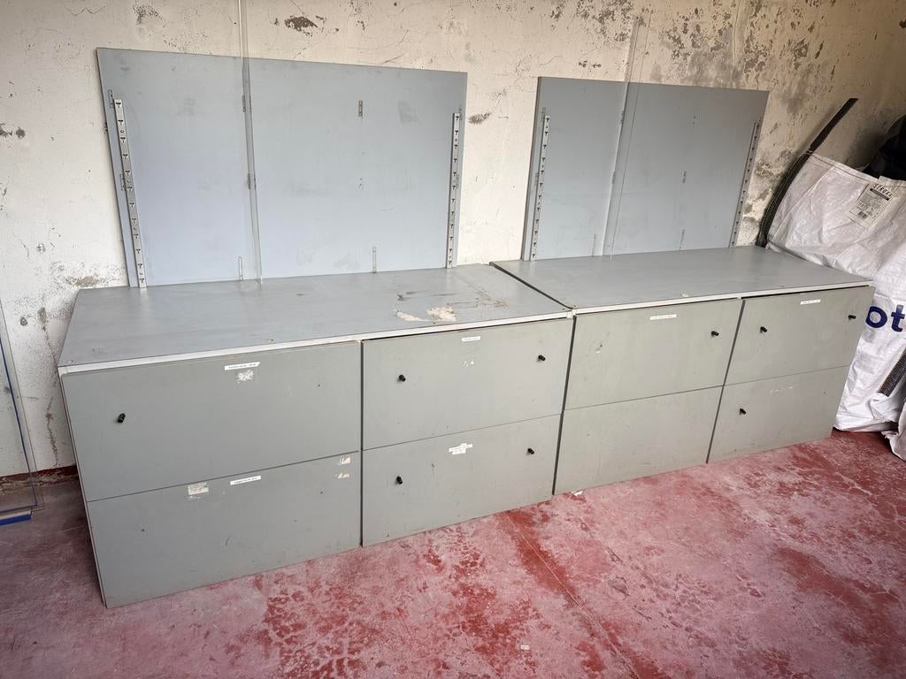 Grote ladekasten grijs gratis af te halen, Ophalen, Gebruikt, Overige materialen, 100 tot 150 cm