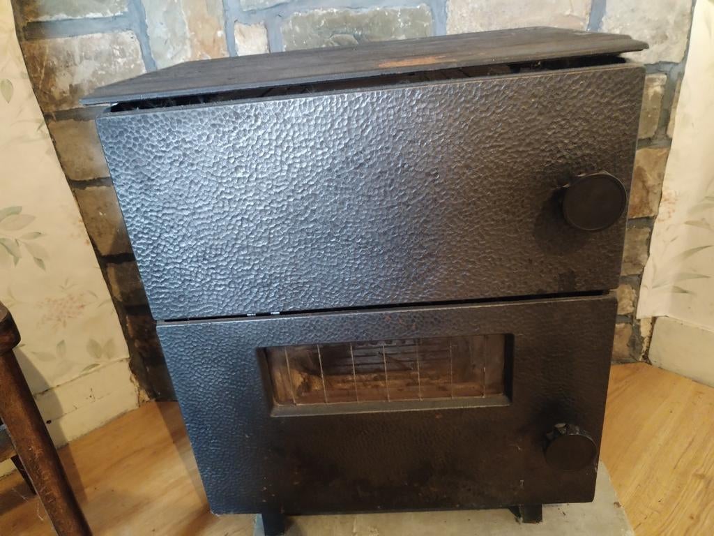 Ancien poêle à bois et à charbon, Enlèvement, Bois, Poêle à bois
