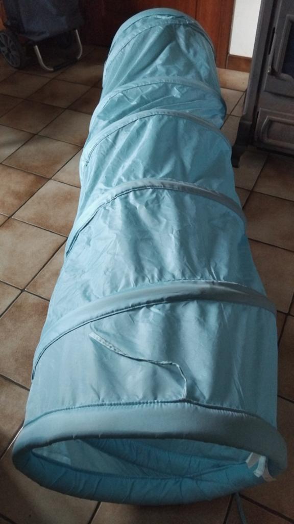 Tunnel de jeu pour enfant à partir de 18 mois, Enlèvement ou Envoi, Utilisé