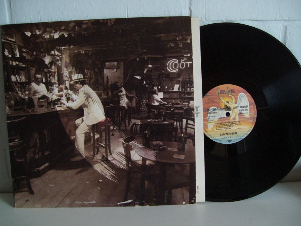 LED ZEPPELIN  in through the out door, CD & DVD, Vinyles | Hardrock & Metal, Enlèvement ou Envoi, Comme neuf, Avec pochette intérieure