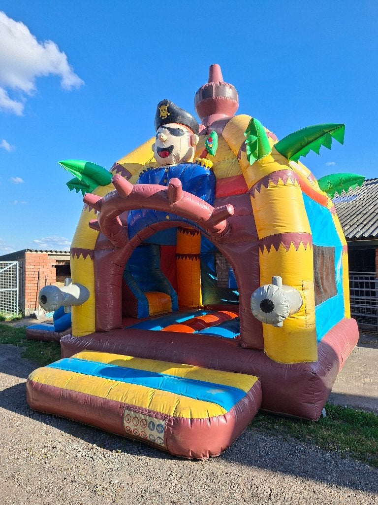 Springkasteel te koop, Hobby en Vrije tijd, Feestartikelen | Verhuur, Gebruikt, Ophalen