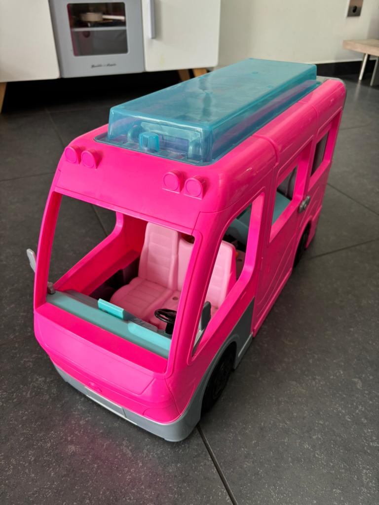 Barbie mobilhome, Enlèvement, Utilisé