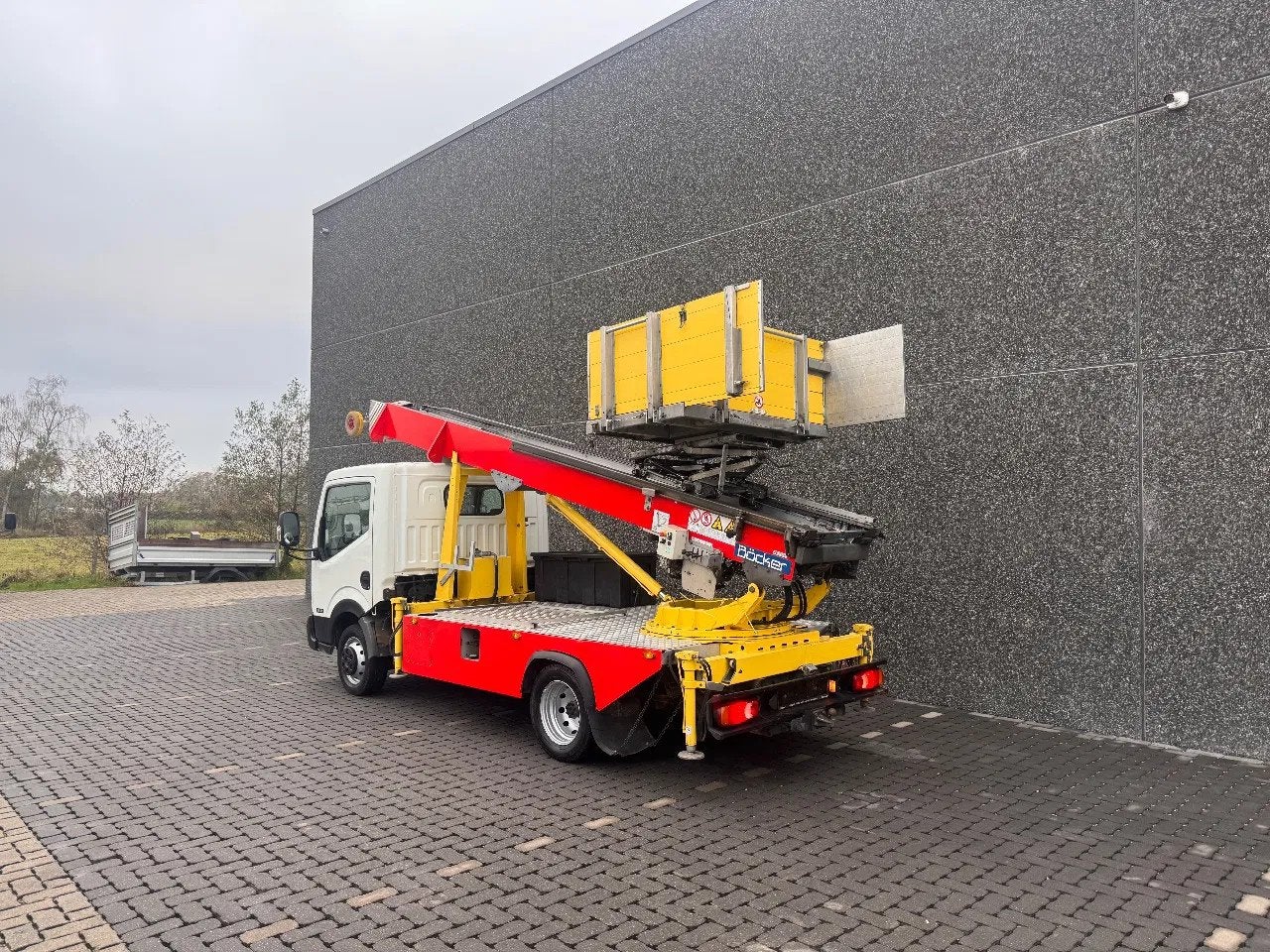 Nissan Cabstar NT400 BOCKER HL26/1-6LH GOOD CONDITION, Euro 5, Gebruikt, https://public.car-pass.be/vhr/ebb4ac3f-3d61-4ed0-9266-fd65b4109c7d