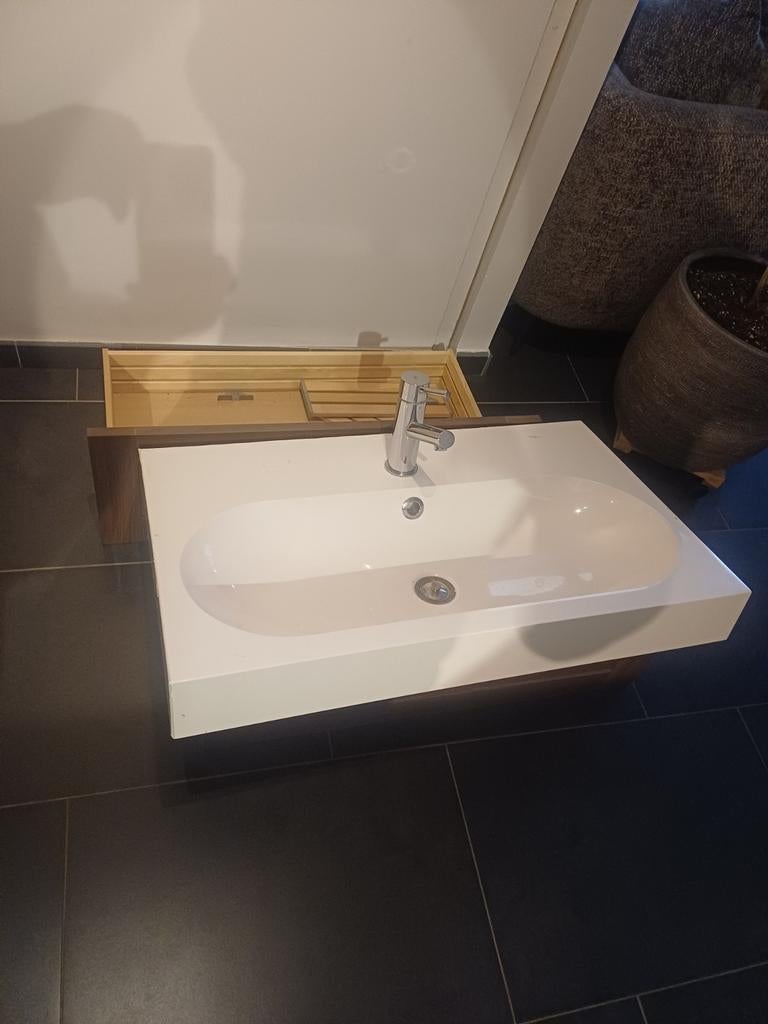 Ikea godmorgen lavabo+ladekast 2 stuks, Huis en Inrichting, Badkamer | Badkamermeubels, Ophalen