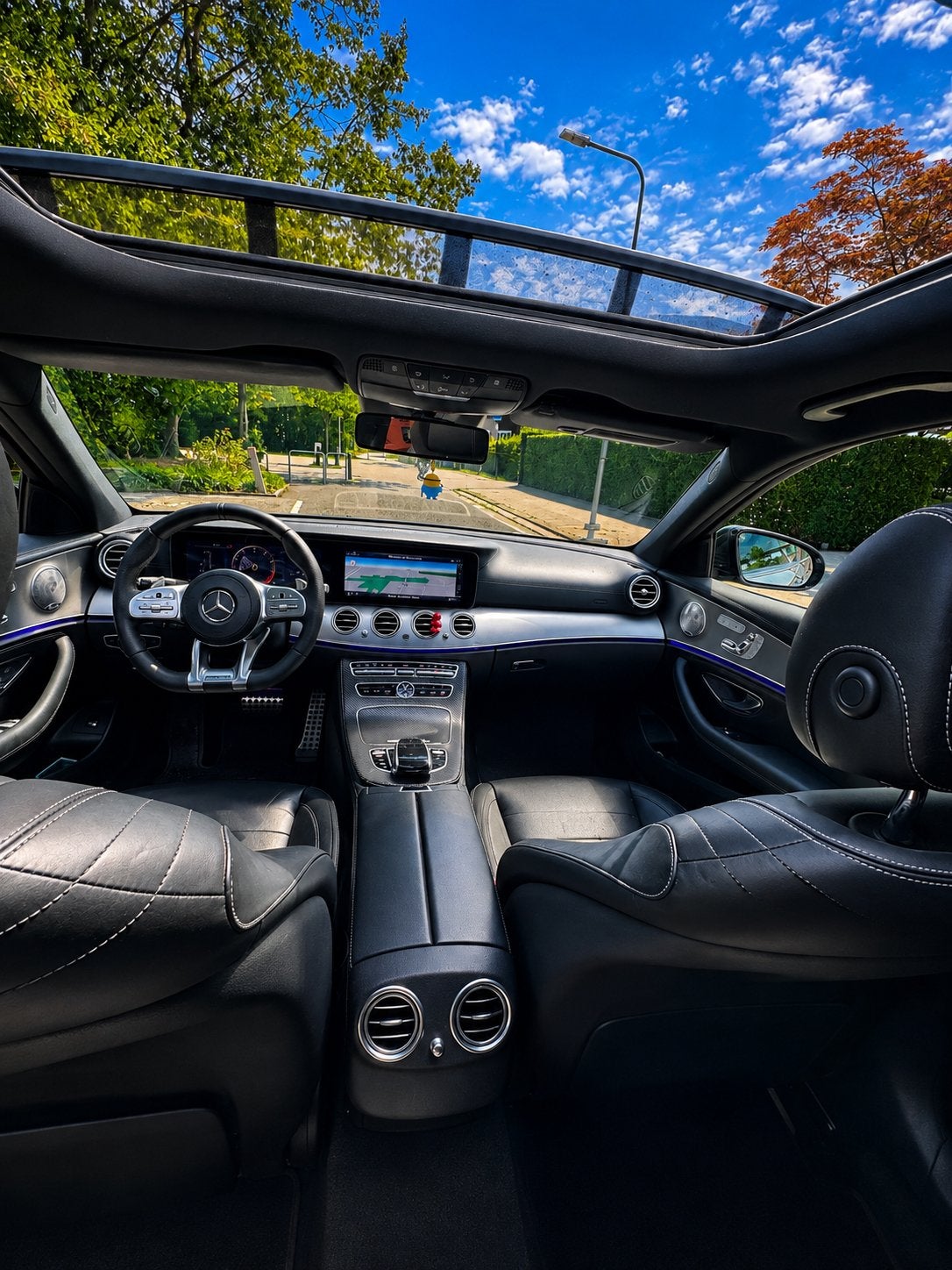 Mercedes benz E200 class, Autos, Argent ou Gris, Achat, Carnet d'entretien, 5 portes