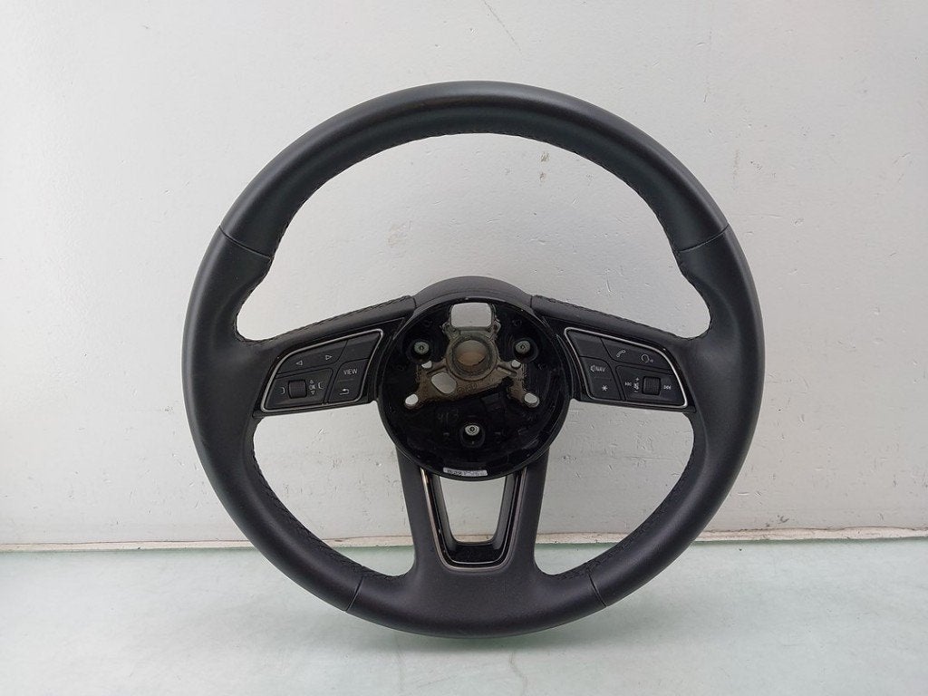 VOLANT DIRECTION Audi Q2 (GAB / GAG) (01-2016/10-2020), Auto-Union-Straße  1,
85057  Ingolstadt, DE, Info@audi.de, Audi, Utilisé