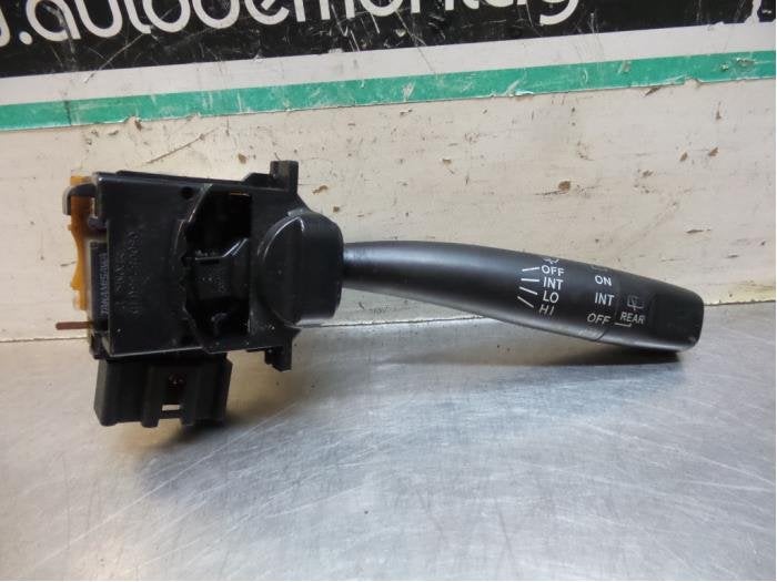 Commutateur essuie-glace d'un Toyota Starlet (Starlet 95-), Autos : Pièces & Accessoires, -, 3 mois de garantie, Toyota, Utilisé