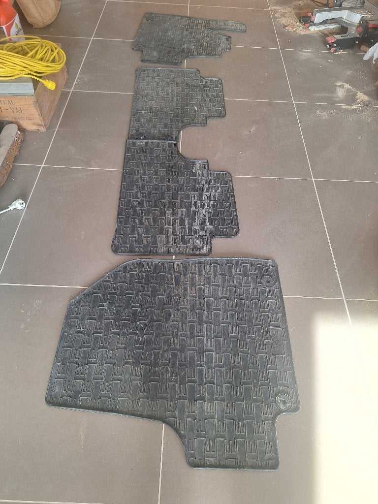 Rubber vloermat Hyundai Ioniq 5, Ophalen, Gebruikt, Hyundai