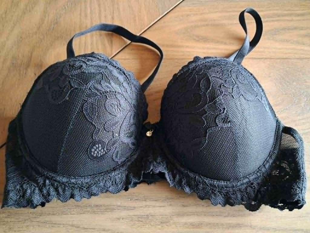 • Bh zwart – maat eu 75 c - nieuw, Kleding | Dames, Ondergoed en Lingerie, Ophalen of Verzenden, Zwart, BH