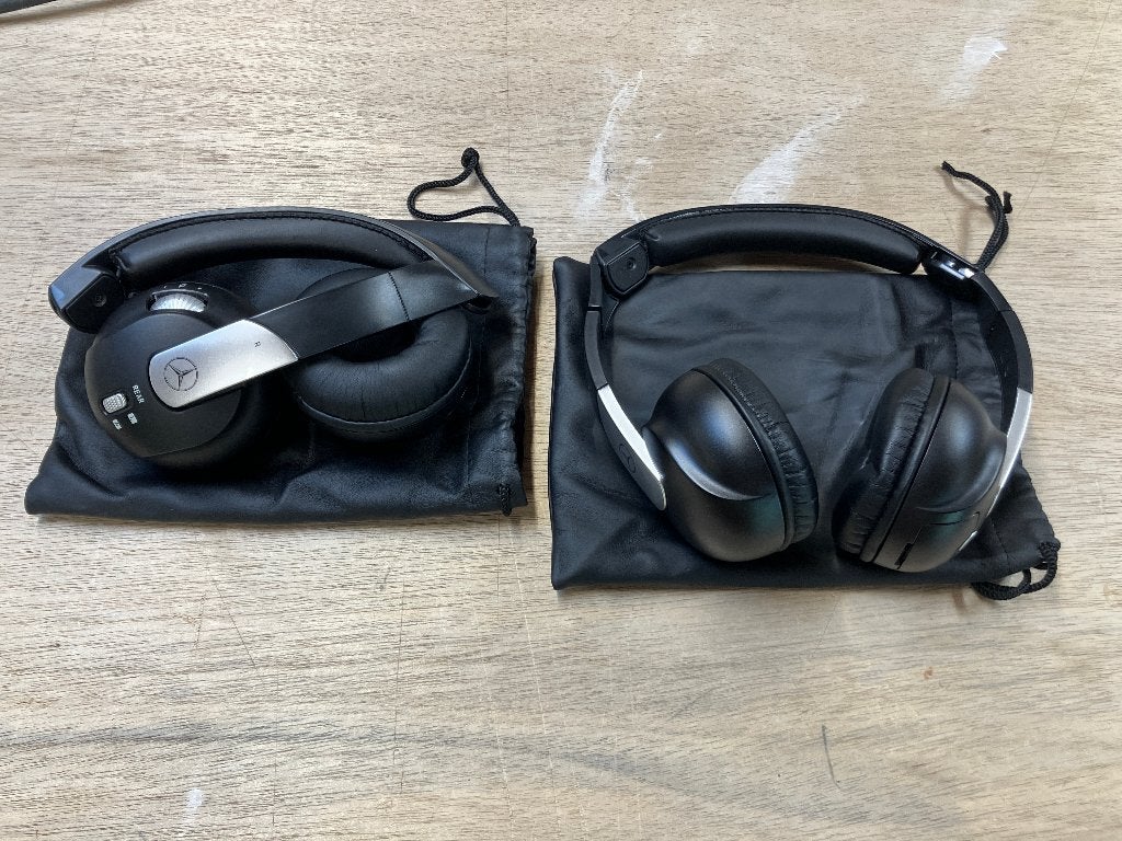 Casques et écouteurs Mercedes, Enlèvement ou Envoi, Comme neuf