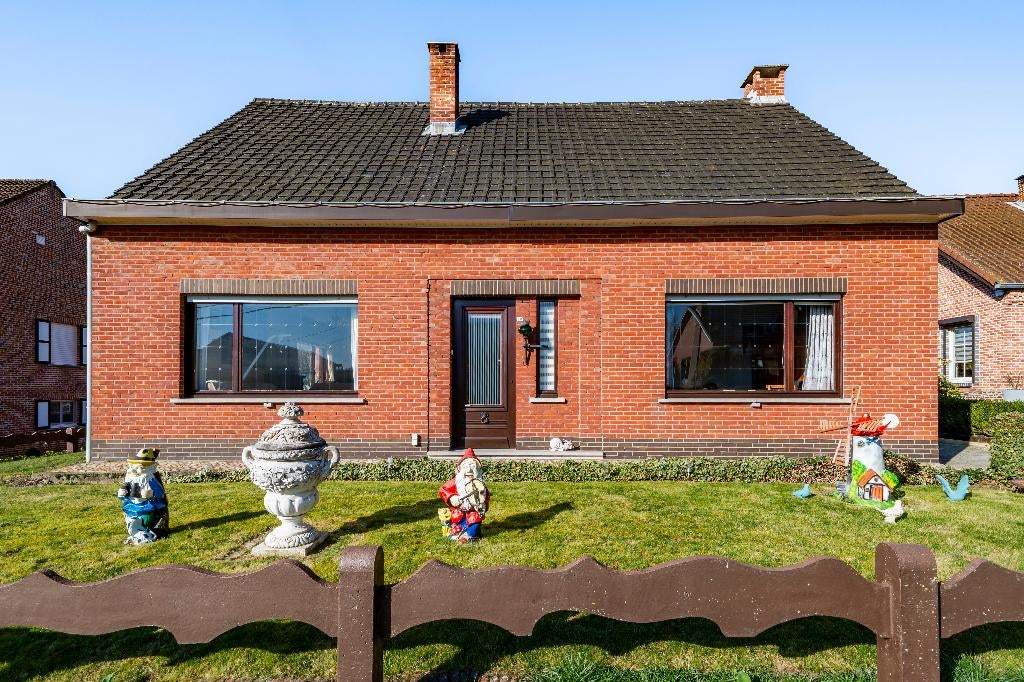 Huis te koop met 4 slaapkamers in Rillaar bij Aarschot, 200 m², Rillaar, 500 tot 1000 m², Vrijstaande woning