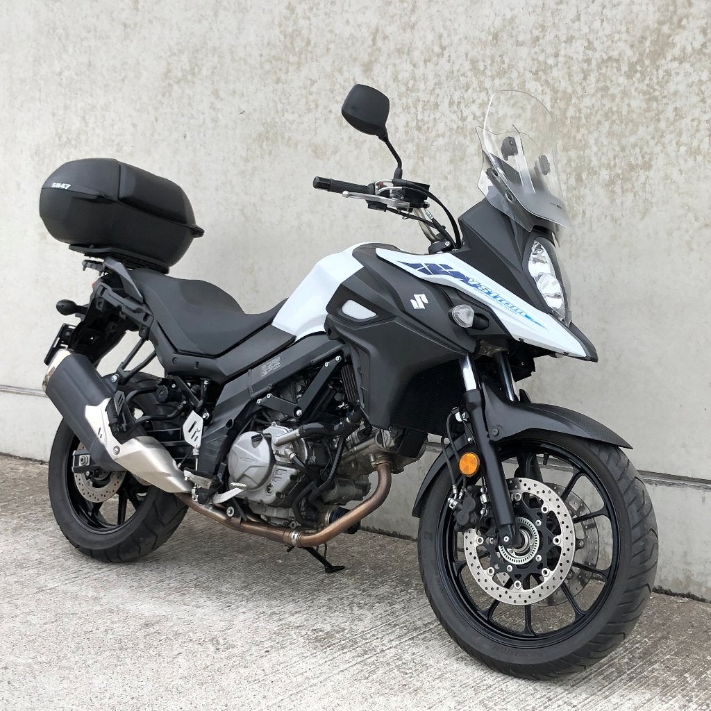 SUZUKI VSTROM 650 BJ 2023 GEKEURD GARANTIE, Motoren, 2 cilinders, Motorrijbewijs A, Meer dan 35 kW, Enduro