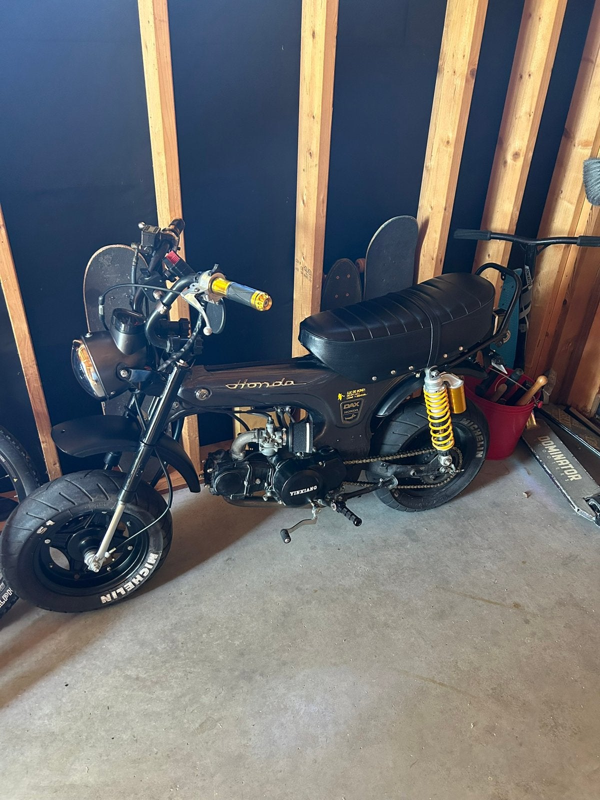 Dax zhenua b klasse, Fietsen en Brommers, Ophalen, Overige modellen, 72 cc, 4 versnellingen