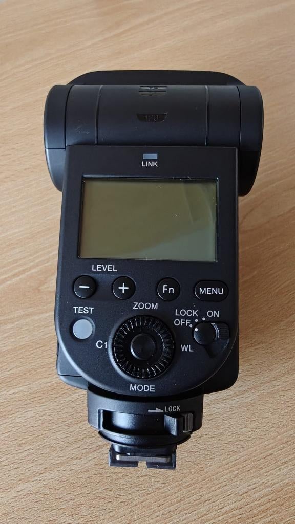 Flash SONY HVL-F60RM, Enlèvement, Comme neuf, Autres marques, Inclinable