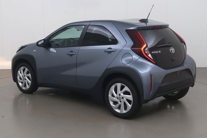 Toyota Aygo X 1.0i vvt-i x pulse plus 72, Auto's, Toyota, Start-stop-systeem, Gebruikt, 110 g/km, 72 pk