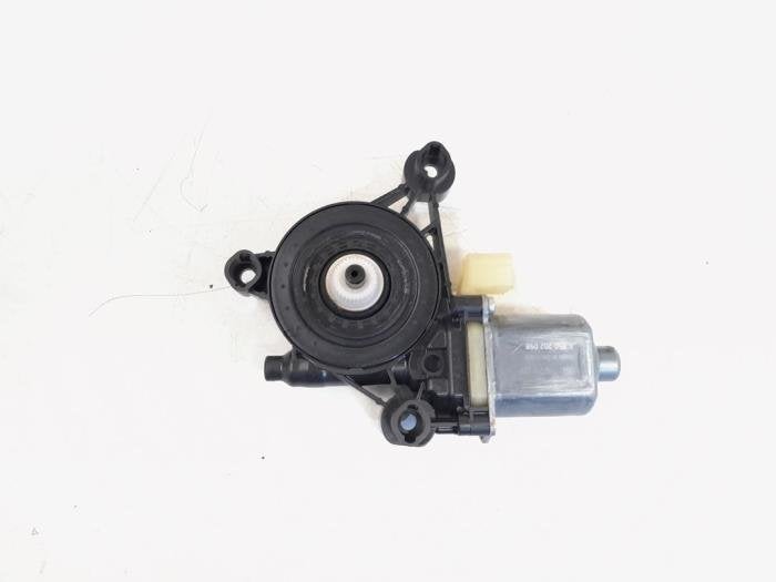 Moteur de vitre portière d'un Volkswagen Tiguan, Volkswagen, -, 3 mois de garantie, Utilisé