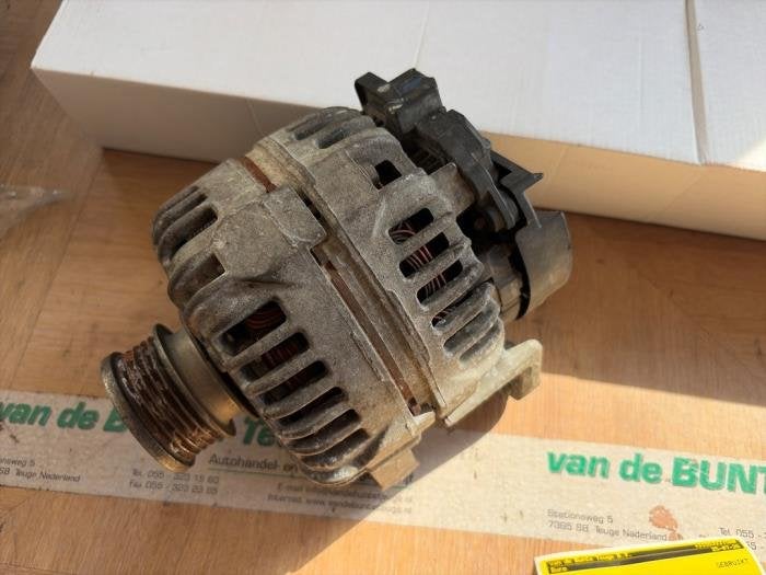 Dynamo d'un Opel Corsa, -, Opel, 3 mois de garantie, Utilisé