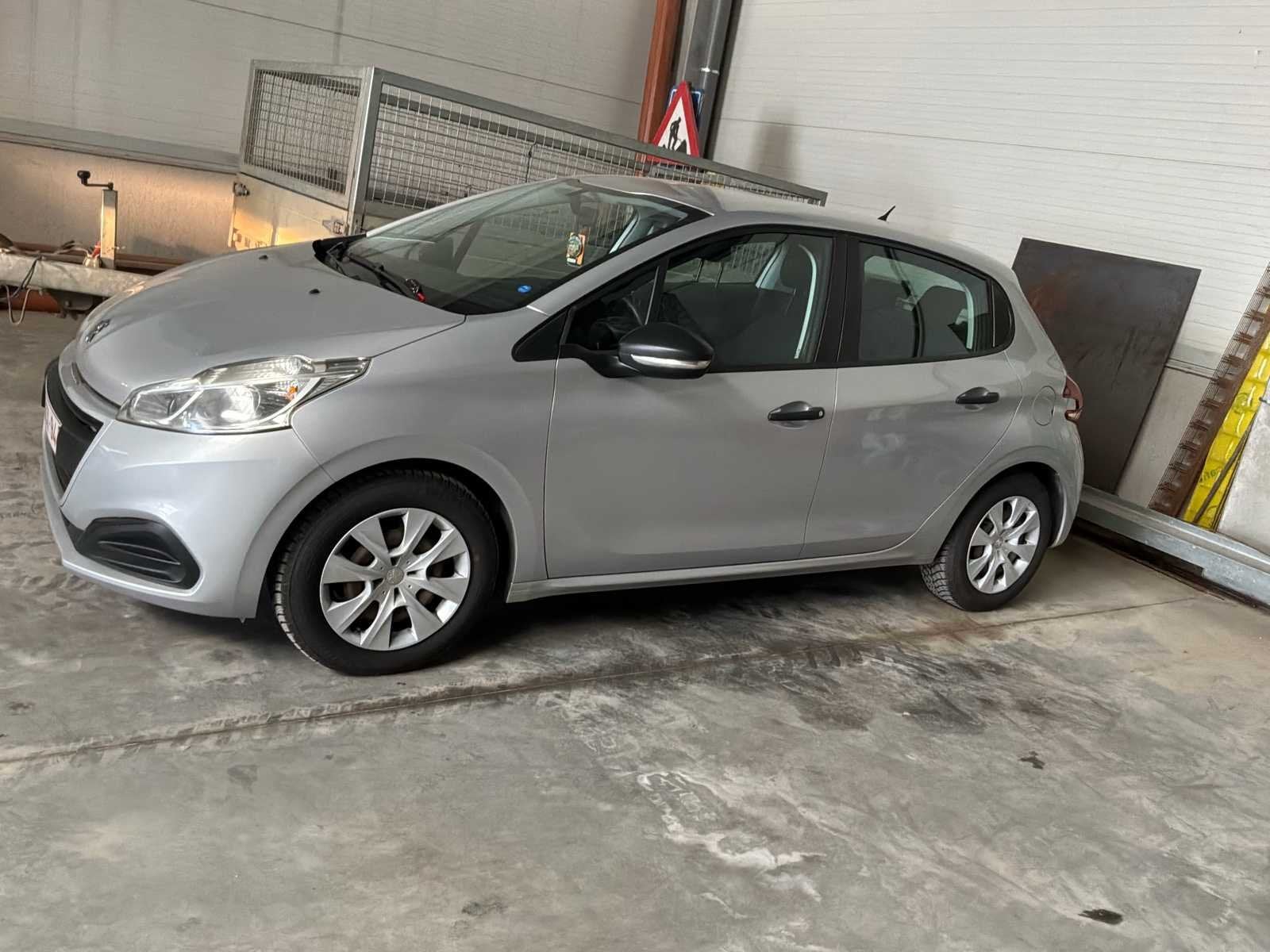 2016 Peugeot 208 C Auto, Gebruikt, Euro 6, Bedrijf, Berline