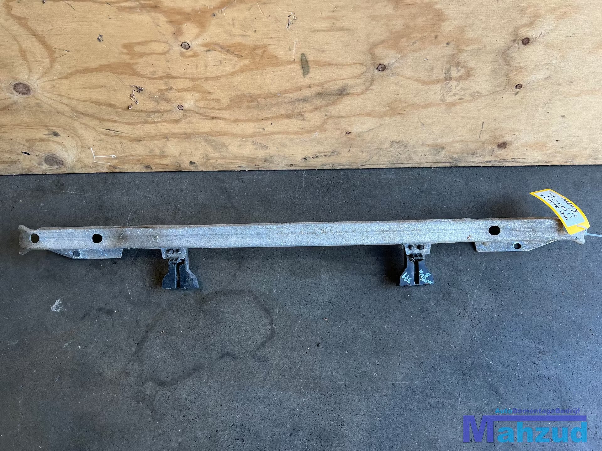 OPEL MERIVA B Bumperbalk achter 2011-2018, Arrière, Opel Automobile GmbH, Opel, Bahnhofsplatz 1
65423  Russelsheim am Main, DE