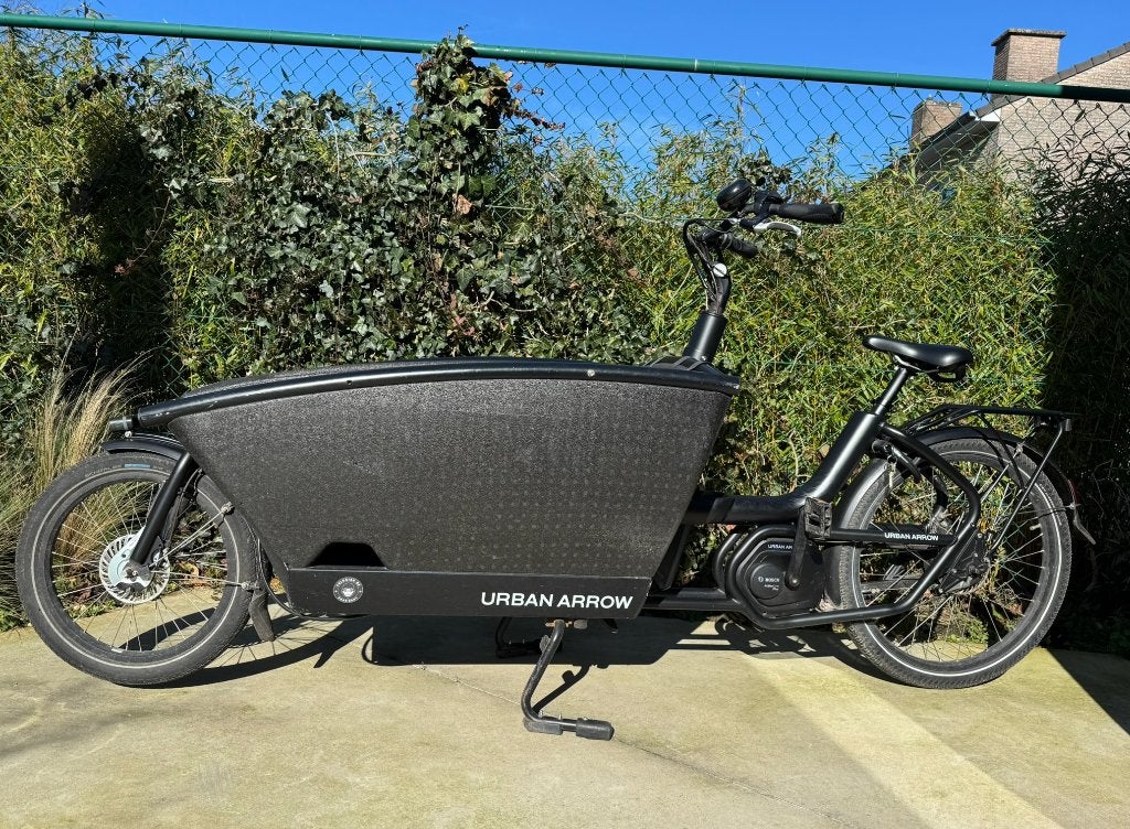 Urban Arrow bakfiets te koop, Fietsen en Brommers, Gebruikt, 3 kinderen, Elektrisch, Ophalen