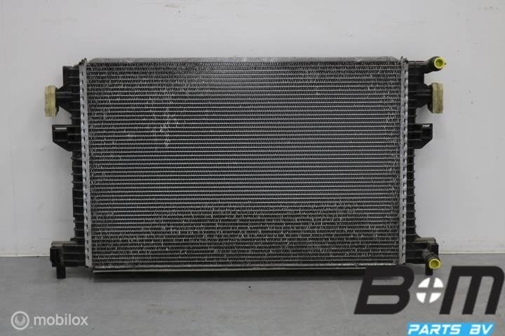 Radiateur VW Golf 7 5Q121251HQ, Utilisé