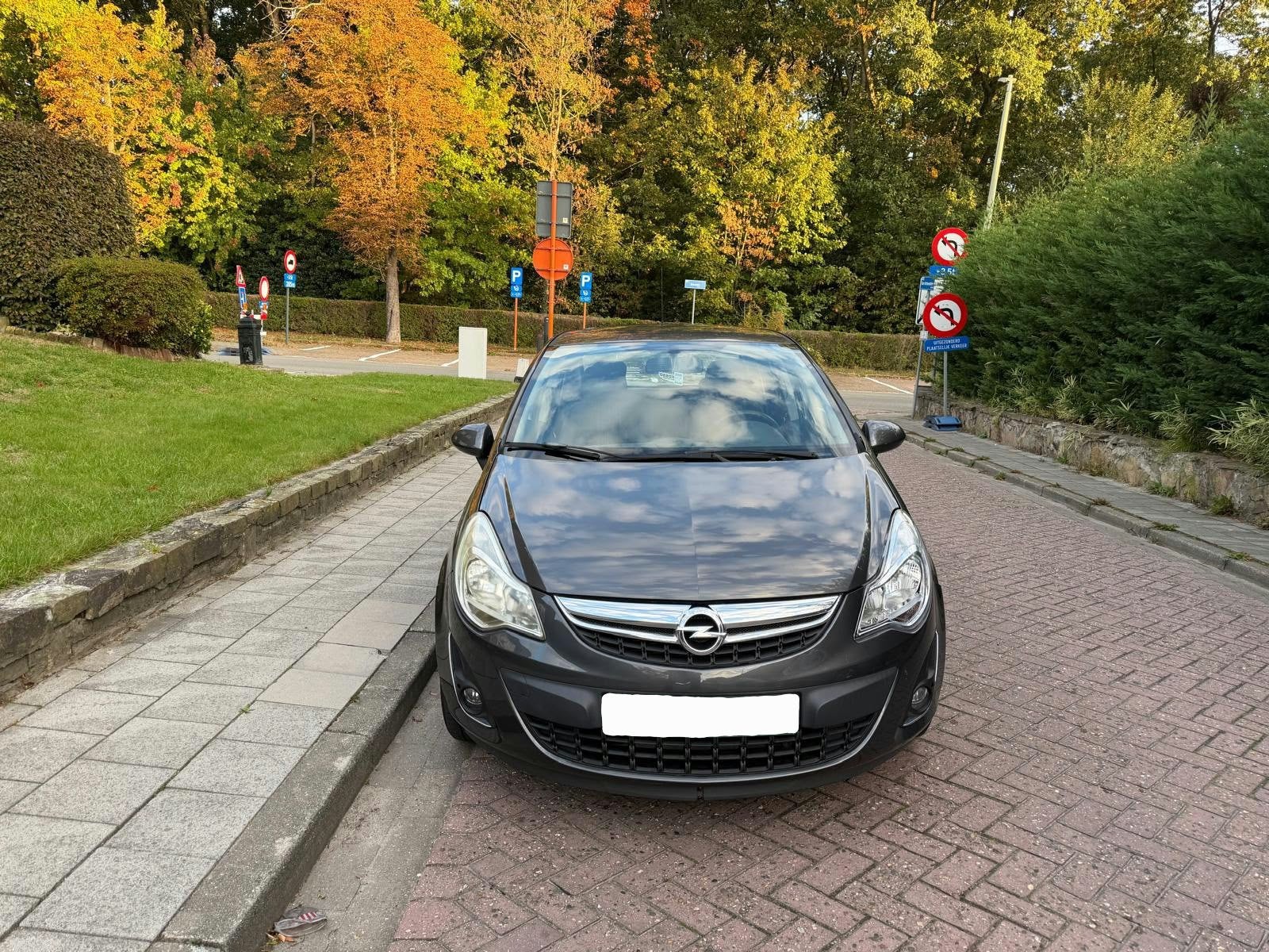 Opel Corsa 1.2i benzine 5deurs Airco Euro5 gekeurd carpass, 1242 cc, https://public.car-pass.be/vhr/59d486be-2955-4b3c-9c68-5c2e487c3848