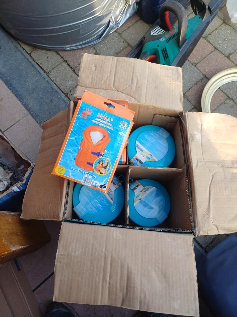 zwembad toebehoren intex  en speeltuigen intex, Tuin en Terras, Ophalen, Nieuw