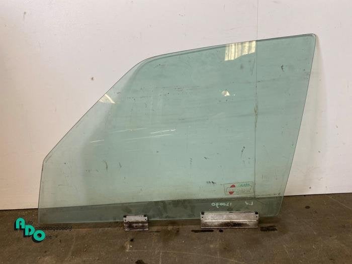 Portierruit 4Deurs links-voor van een BMW 3-Serie (3-Serie 8, Gebruikt, -, -, Ophalen of Verzenden