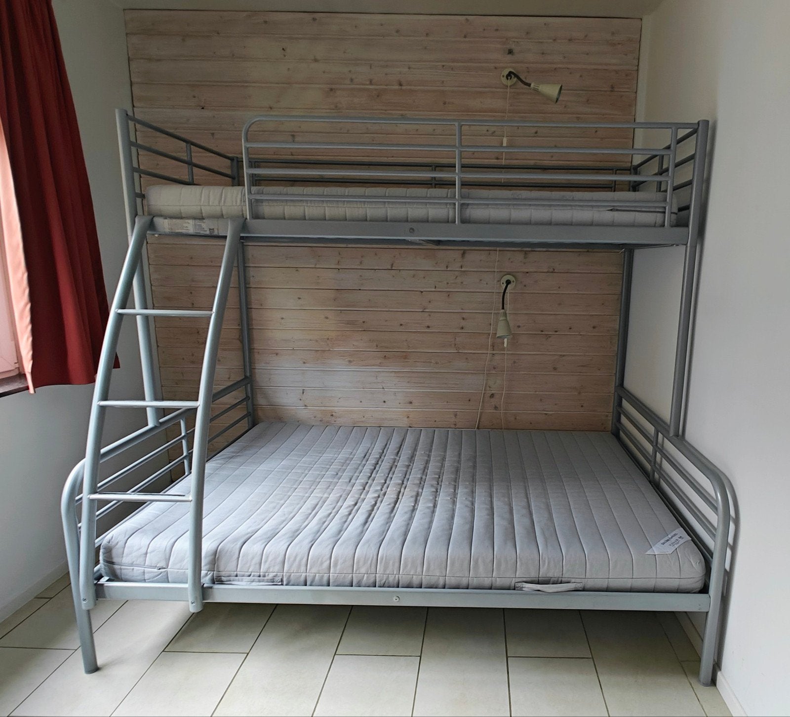 Stapelbed op te halen in Nieuwpoort-Bad, Maison & Meubles, Chambre à coucher | Lits superposés & Lits mezzanines, Enlèvement, Lits superposés