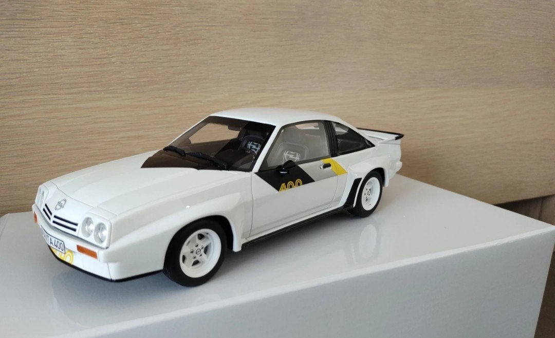 Opel Manta 400 1/18, Enlèvement