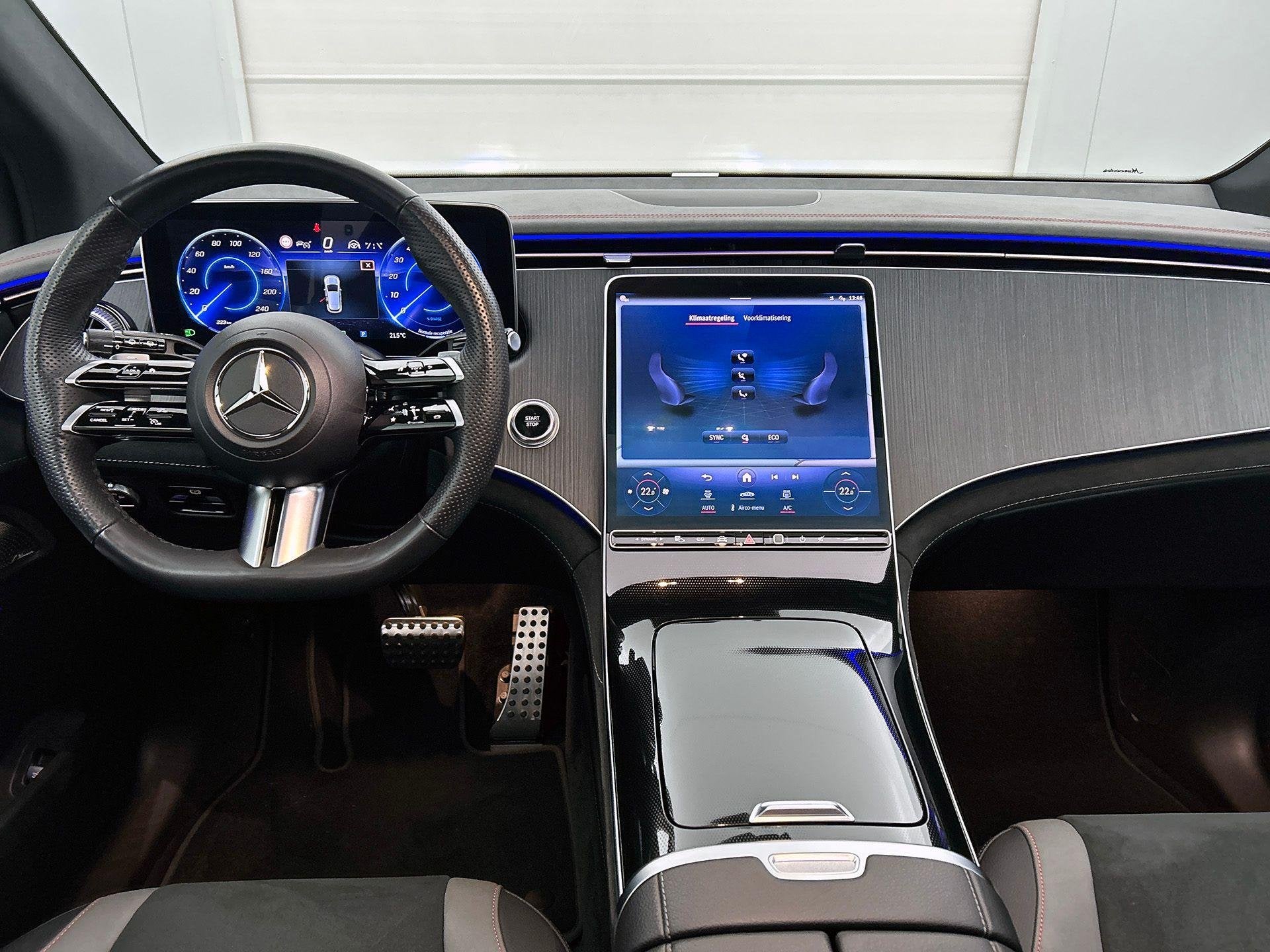 Mercedes-Benz EQE-Klasse 350 4MATIC SUV AMG Line | Panoramis, 215 kW, 1800 kg, 30 min, Entretenue par le concessionnaire