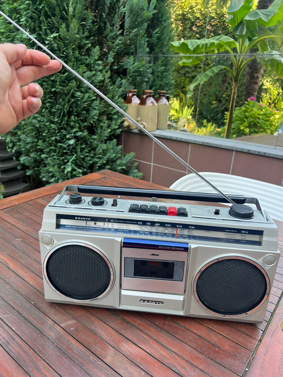 Vintage Sanyo ‘80 stereo boombox radio cassette, Enlèvement ou Envoi, Comme neuf, Radio