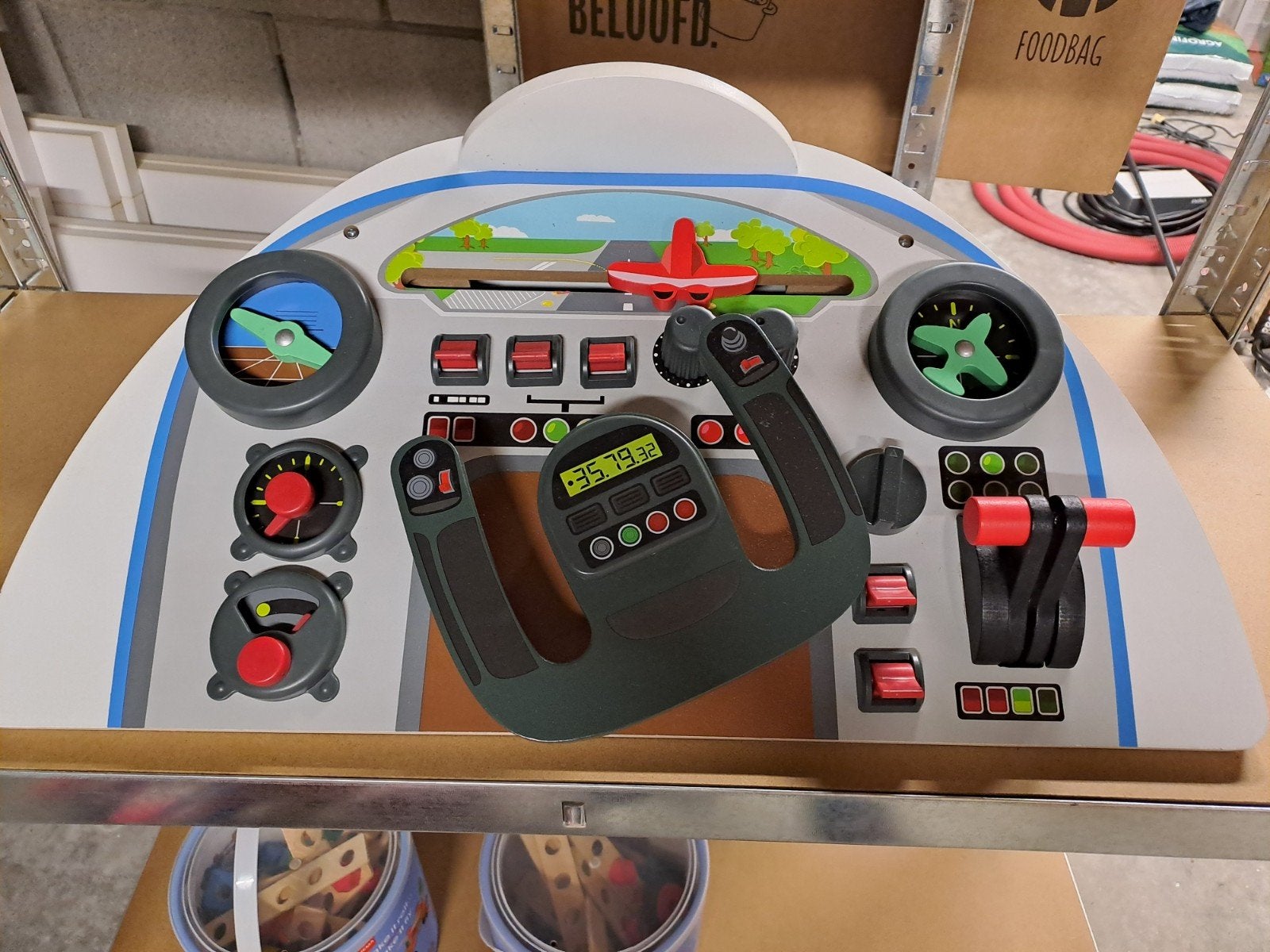 Houten vliegtuigsimulator, Kinderen en Baby's, Ophalen, Zo goed als nieuw