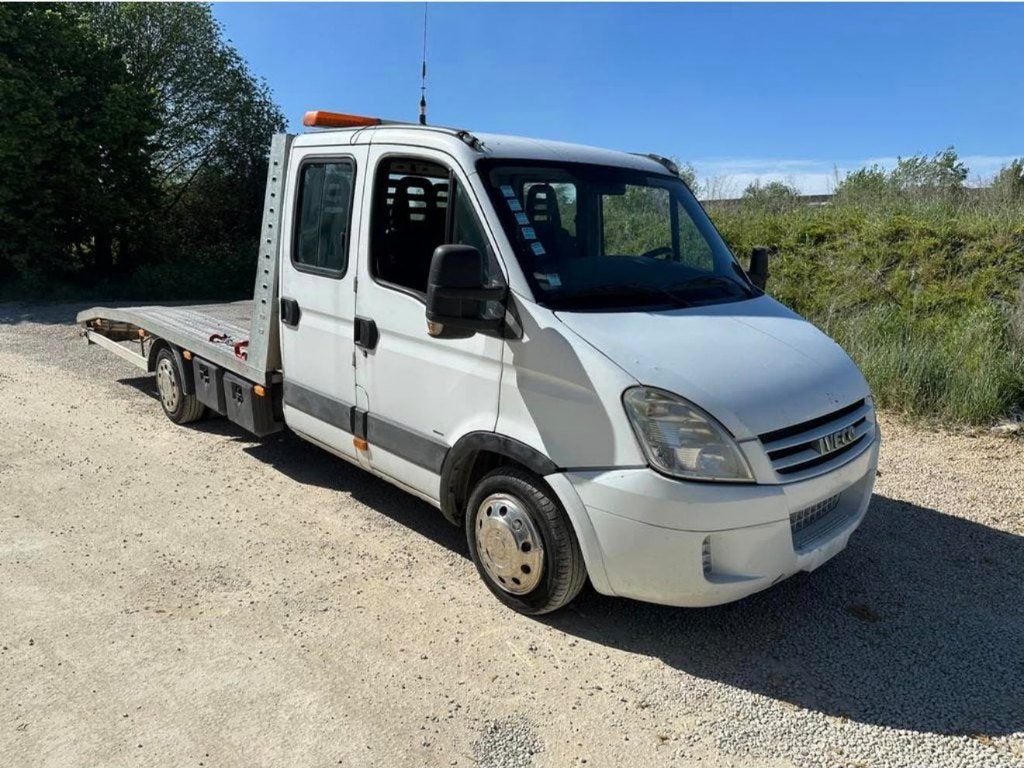 Iveco daily //3.0tdi // 107kw //2007 // 101000km, Auto's, https://public.car-pass.be/vhr/d5c7173d-a342-4df3-aed4-6b46db676f43