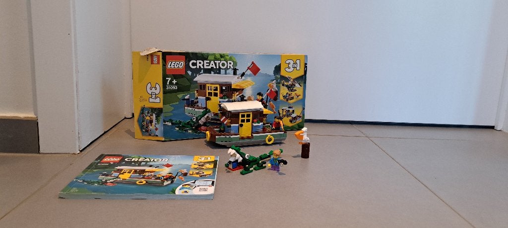 31093 lego creator woonboot aan rivier 3 in 1, Kinderen en Baby's, Speelgoed | Duplo en Lego, Inclusief instructies, Lego, Ophalen of Verzenden